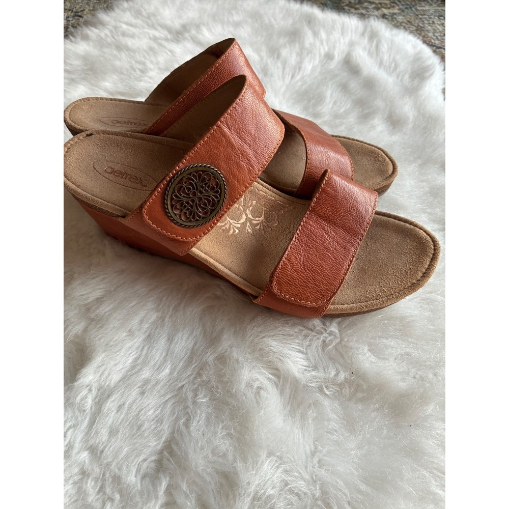 Aetrex Marilyn womens Brown Leather Cork Wedge Sandals Embellished Size 9/9.5